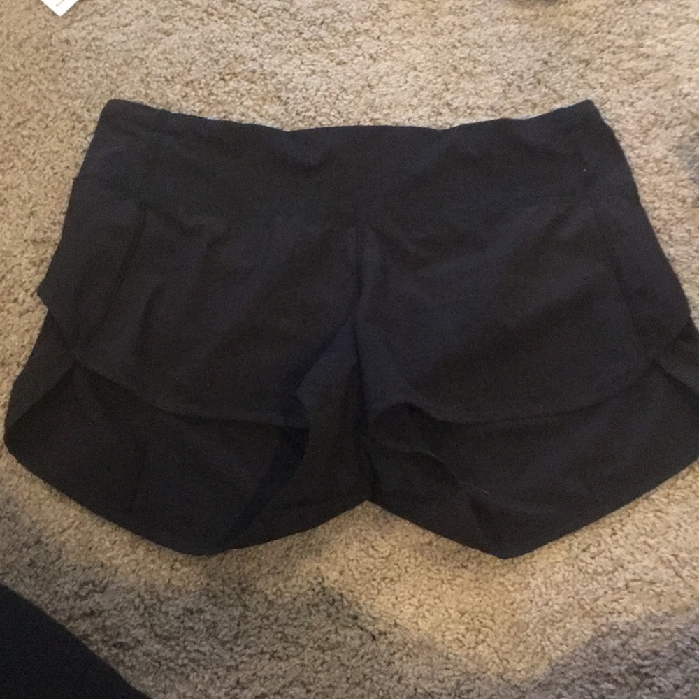 Size 4 lululemon running shorts